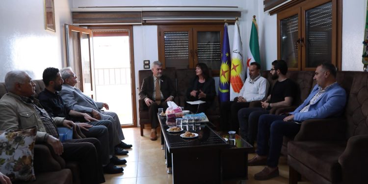 The Coordination and Consultation Committee of Our National Parties Meets with Nadine Maenza