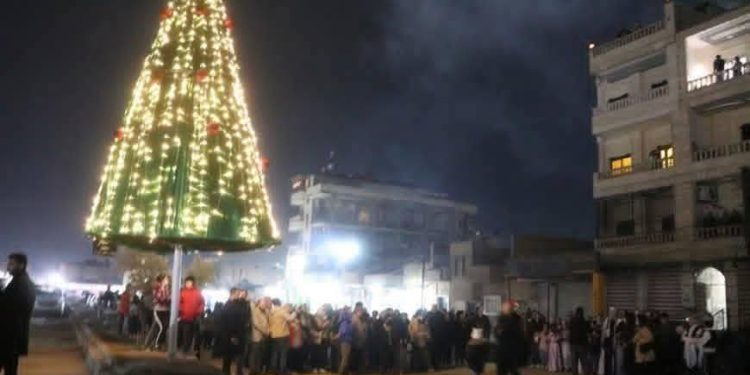 Progressive Syriac Youth Union Lights the Christmas Tree in Hasakah