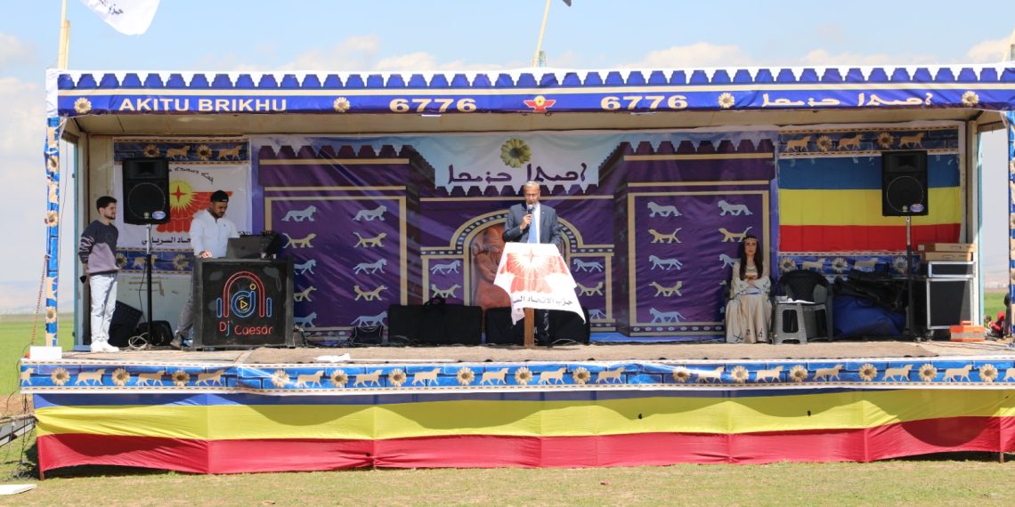 أبناء شعبنا يحتفلون بعيد الاكيتو في قرية دمخية بريف القامشلي