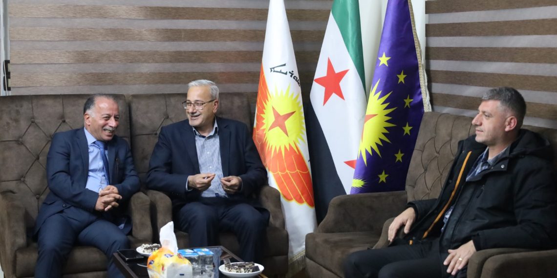 الحزب الآشوري الديمقراطي يزور حزب الاتحاد السرياني للتهنئة بعيد الاكيتو