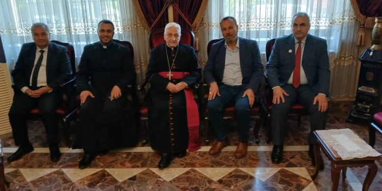 وفد من حزب الاتحاد السرياني يزور مطران الكلدان في سوريا