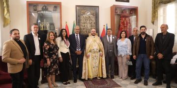 وفد من حزب الاتحاد السرياني يقدم التهاني للكنائس المحتفلة بعيد القيامة