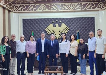 وفد من مؤسسات سريانية اشورية وثقافية ومدنية يلتقي بسيادة محافظ الحسكة ويقدم له مذكرة حول الحقوق الثقافية للشعب السرياني الاشوري